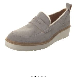 Ugg gray fleece lined shoes